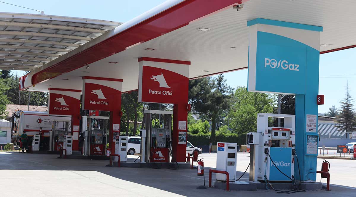 Akaryakıt İstasyonu